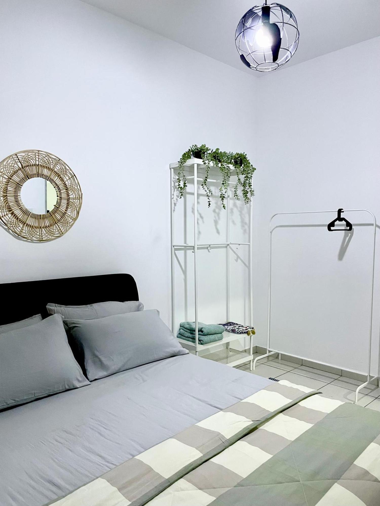 Cosmo Maison Damansara Damai Bagian luar foto