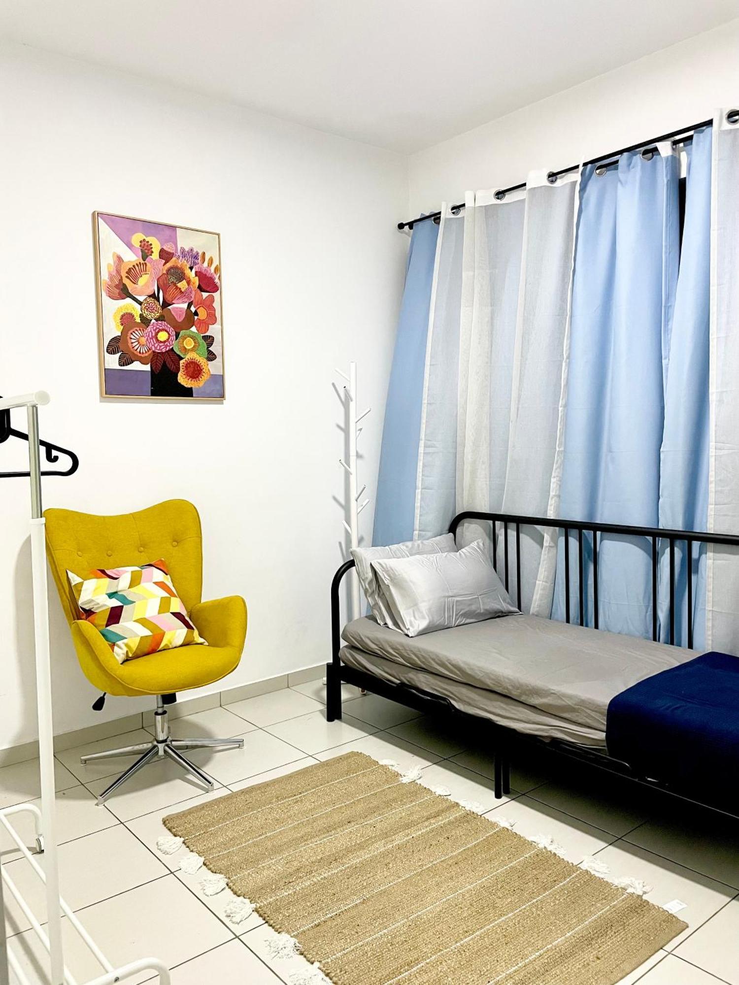 Cosmo Maison Damansara Damai Bagian luar foto